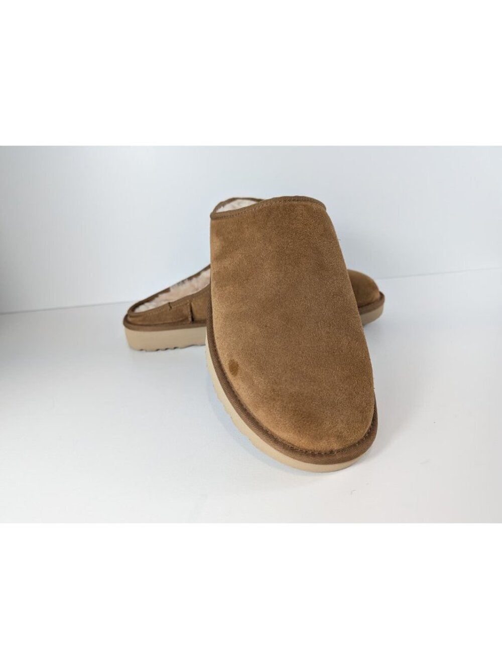 UGG Men's Chestnut Suede Scuff Slippers Shearling Lining & Rubber Soles Size 14